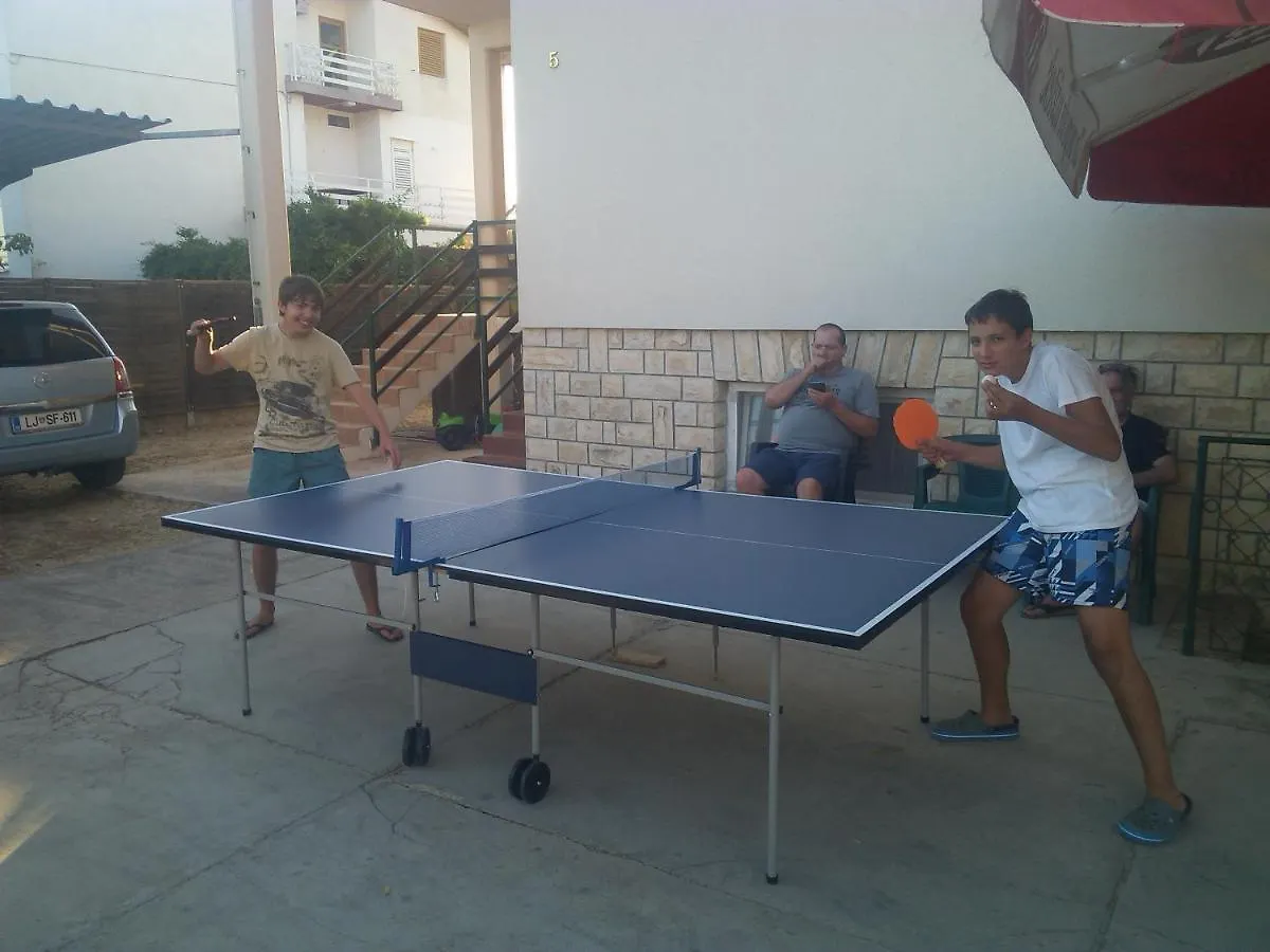 Apartament Apartmani Nika Sukošan
