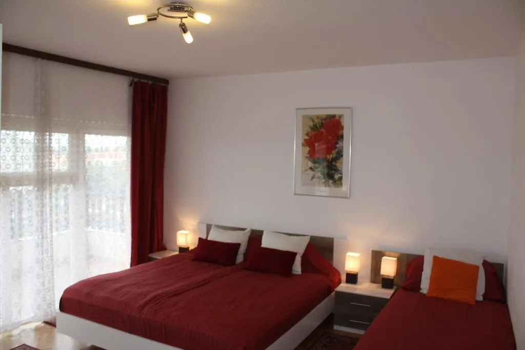 Apartament Apartmani Nika Sukošan