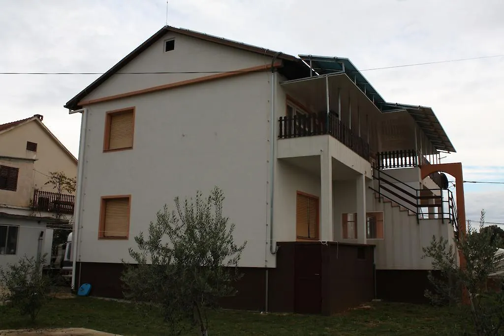 Apartament Apartmani Nika Sukošan