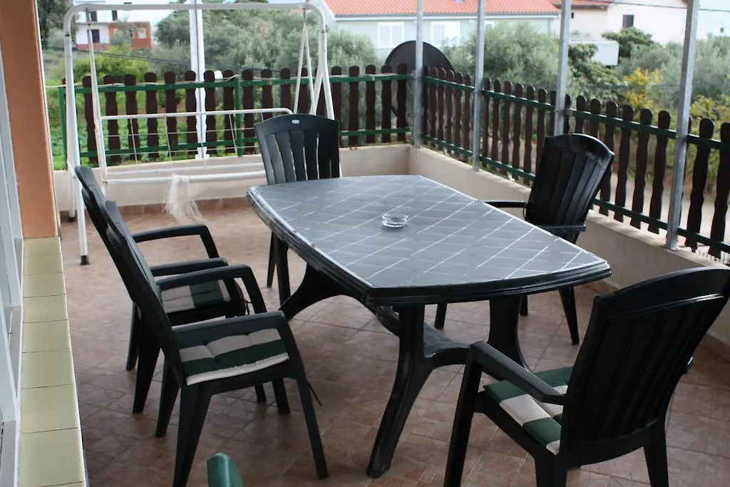 Apartament Apartmani Nika Sukošan