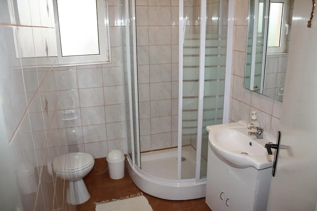 Apartament Apartmani Nika Sukošan