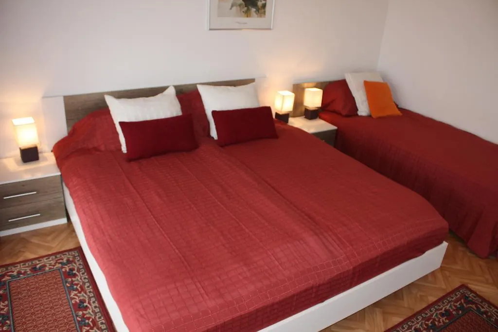 Apartmani Nika Sukošan